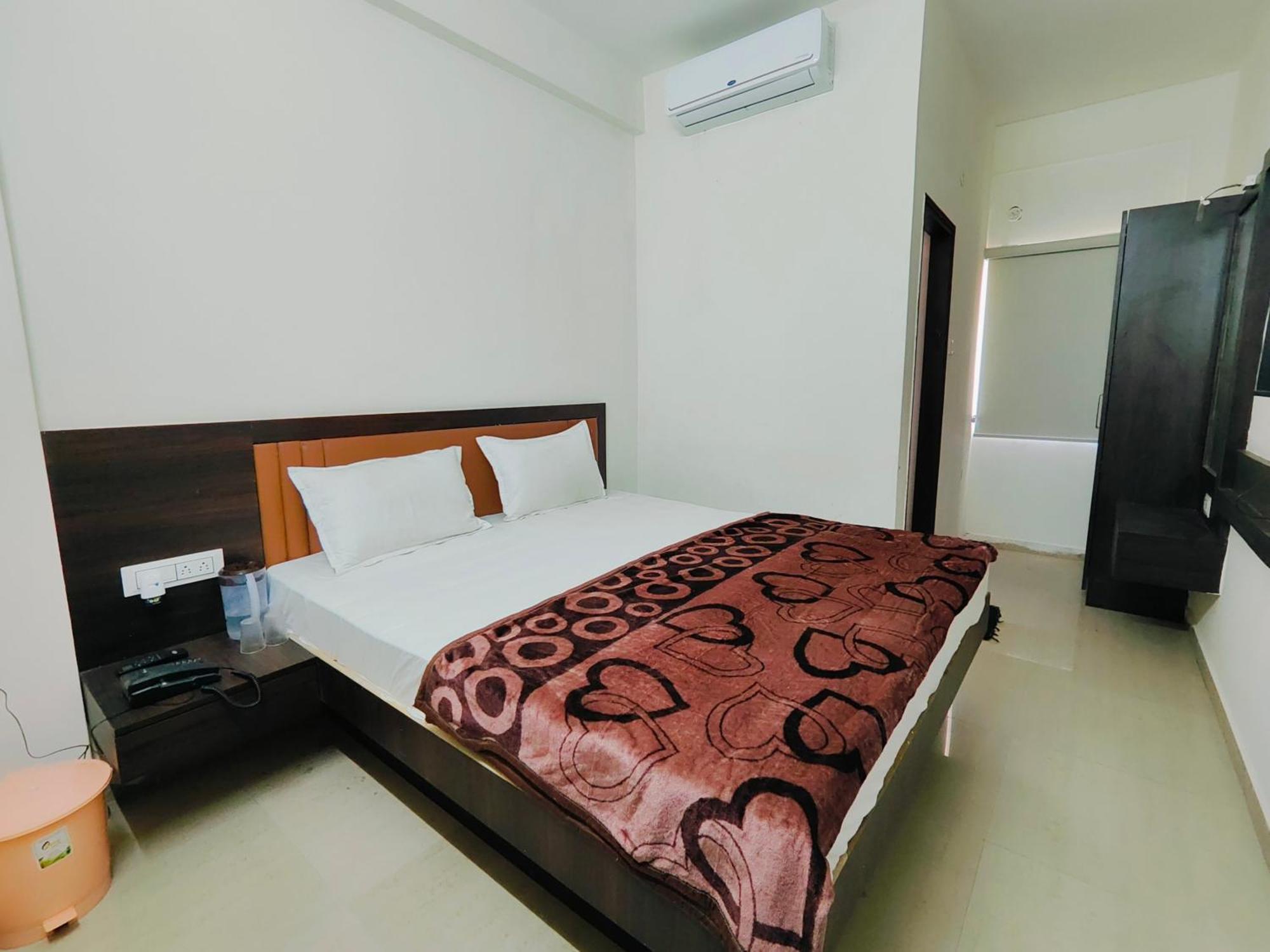 Hotel Heritage Palace Бхудж Экстерьер фото